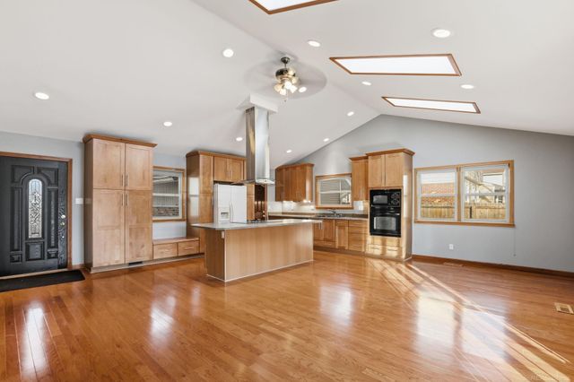 2957 Armstrong Drive, Orion Twp, MI 48360