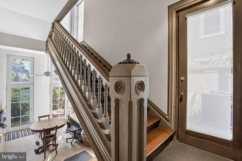 234 S 3RD ST, PHILADELPHIA, PA 19106 — photo 4