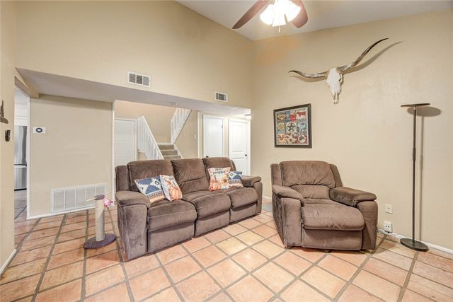 6709 Oakgate Dr, Corpus Christi, TX 78413