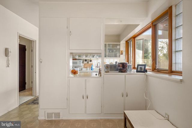 7450 4TH AVE, Elkins Park, PA 19027