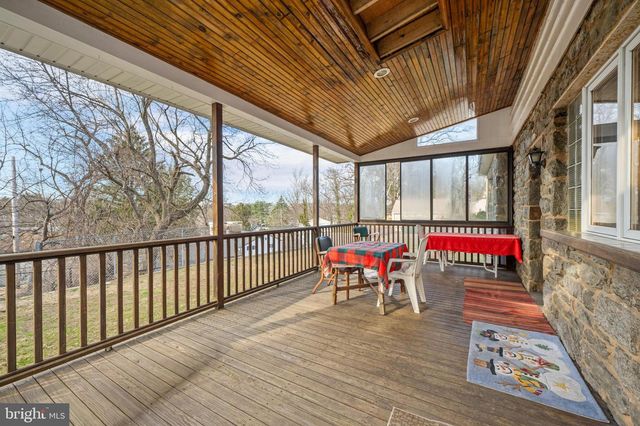 7450 4TH AVE, Elkins Park, PA 19027