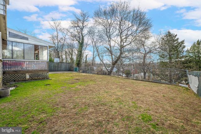 7450 4TH AVE, Elkins Park, PA 19027