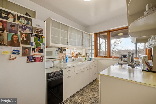 7450 4TH AVE, Elkins Park, PA 19027