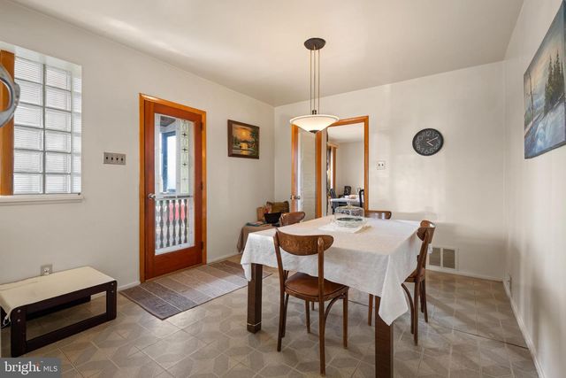 7450 4TH AVE, Elkins Park, PA 19027