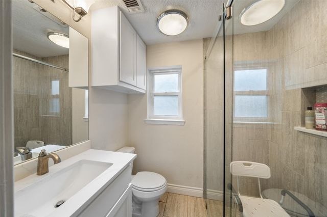 7457 County Line Road, Willis, TX 77378