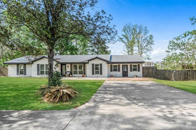 7457 County Line Road, Willis, TX 77378