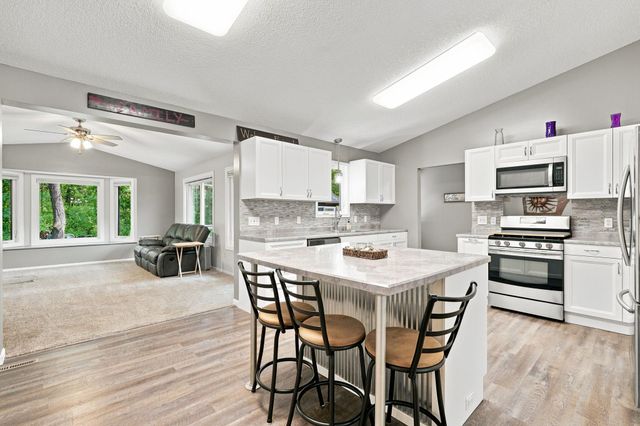 27435 127th Street NW, Zimmerman, MN 55398