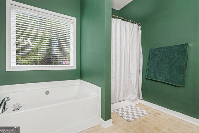 19 Laurelcrest Lane, Dallas, GA 30132