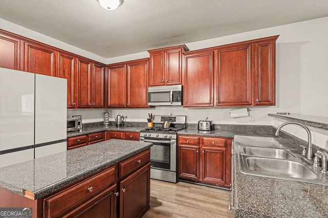 19 Laurelcrest Lane, Dallas, GA 30132