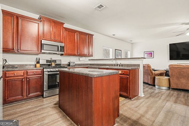 19 Laurelcrest Lane, Dallas, GA 30132