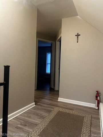 11836 Garfield Street, Riverview, MI 48193