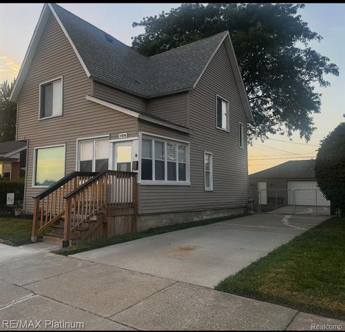 11836 Garfield Street, Riverview, MI 48193