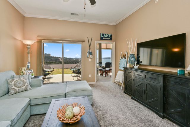 200 Majestic Drive 111, Branson, MO 65616