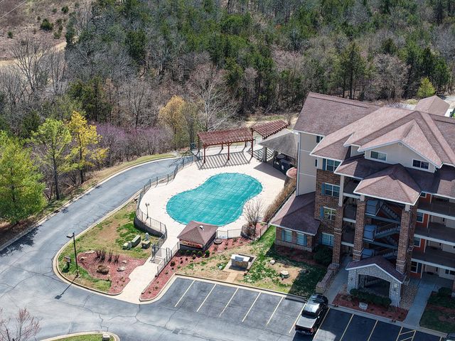 200 Majestic Drive 111, Branson, MO 65616
