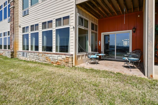 200 Majestic Drive 111, Branson, MO 65616