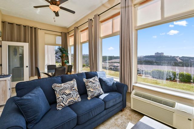 200 Majestic Drive 111, Branson, MO 65616