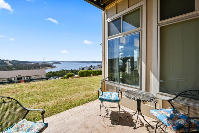 200 Majestic Drive 111, Branson, MO 65616