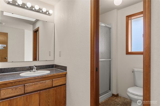 6119 Gold Court SW, Tumwater, WA 98512