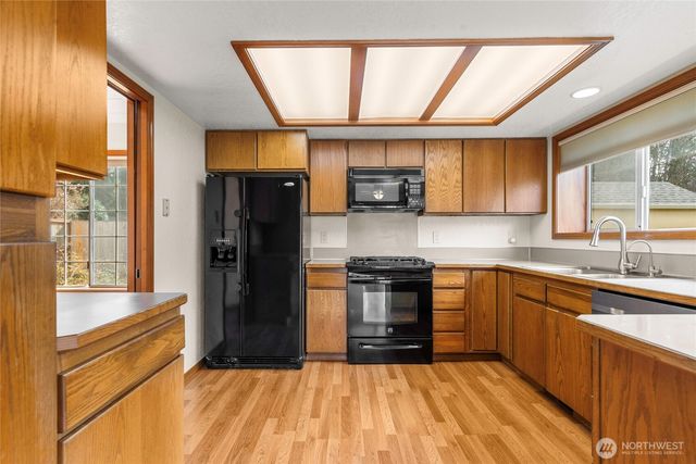 6119 Gold Court SW, Tumwater, WA 98512