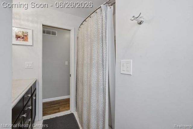 11425 Russell Avenue, Plymouth Charter Township, MI 48170