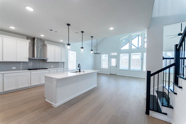 16204 Hidden Cove Drive, Celina, TX 75009