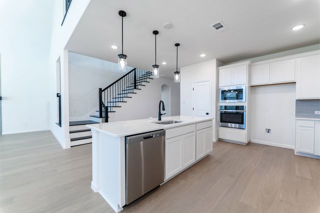 16204 Hidden Cove Drive, Celina, TX 75009