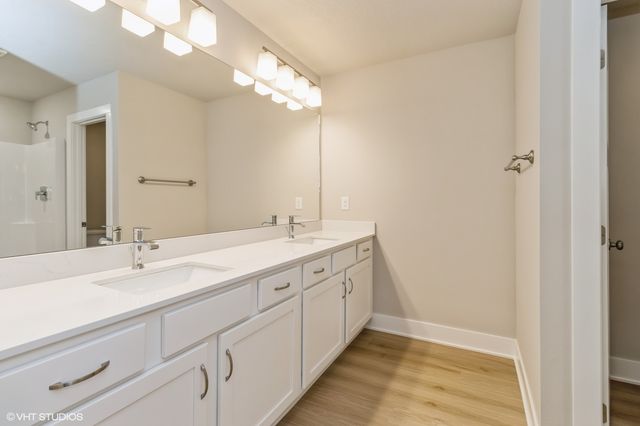 6806 SE 7th Avenue, Pleasant Hill, IA 50327