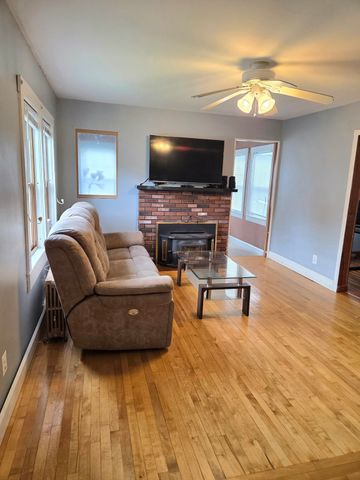 110 Barthel Ave, Gardner, MA 01440