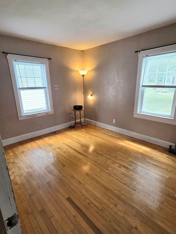 110 Barthel Ave, Gardner, MA 01440