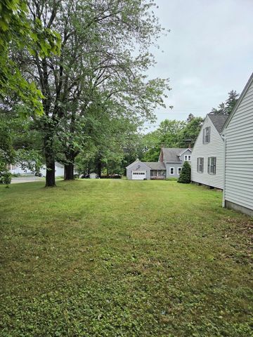 110 Barthel Ave, Gardner, MA 01440