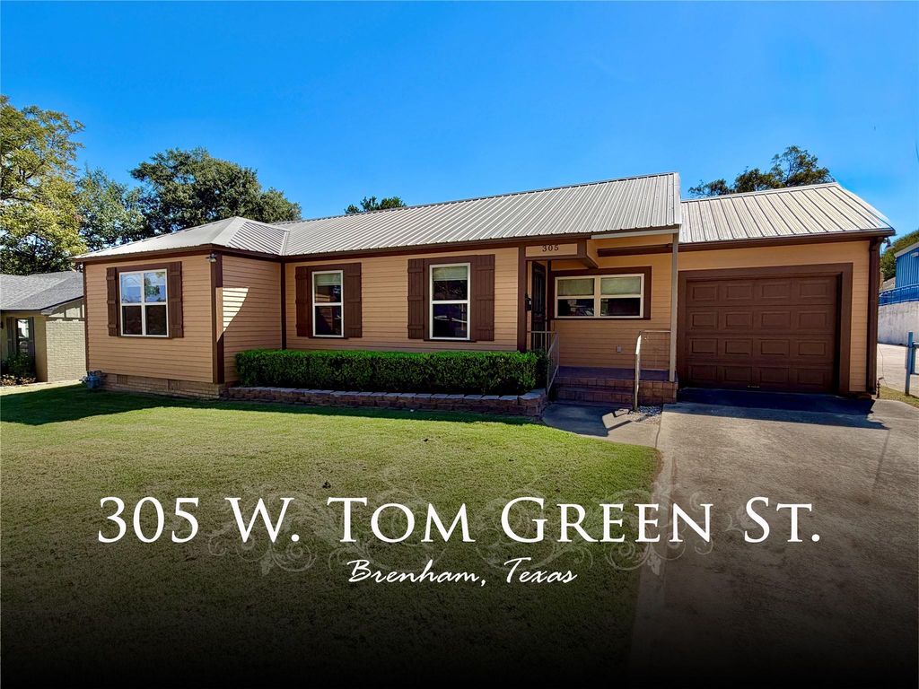 305 W Tom Green, Brenham, TX 77833
