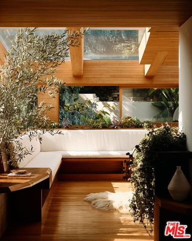 26820 Malibu Cove Colony Drive, Malibu, CA 90265