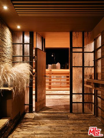 26820 Malibu Cove Colony Drive, Malibu, CA 90265