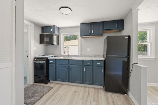 3321 Alpine Avenue, Fort Wayne, IN 46809