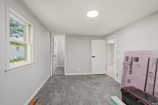 3321 Alpine Avenue, Fort Wayne, IN 46809