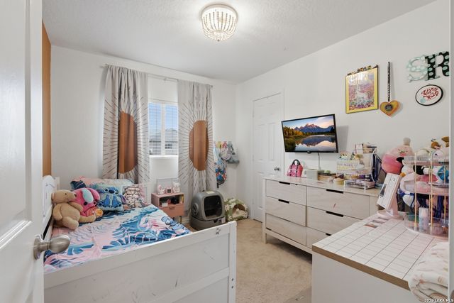 9235 SILVER VIS, San Antonio, TX 78254