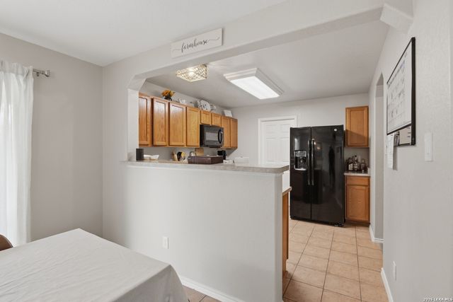 9235 SILVER VIS, San Antonio, TX 78254