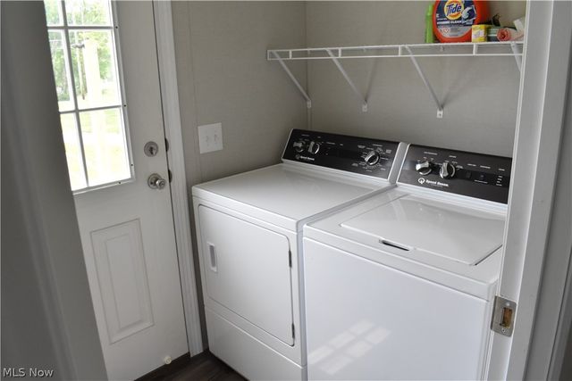 2780 Columbiana Road, New Springfield, OH 44443