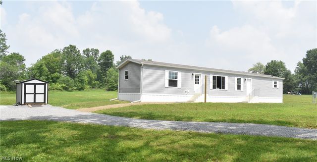 2780 Columbiana Road, New Springfield, OH 44443