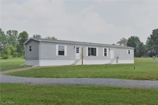2780 Columbiana Road, New Springfield, OH 44443