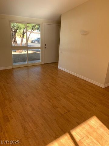 5609 EVERGREEN Avenue, Las Vegas, NV 89107