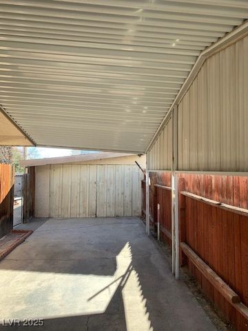 5609 EVERGREEN Avenue, Las Vegas, NV 89107