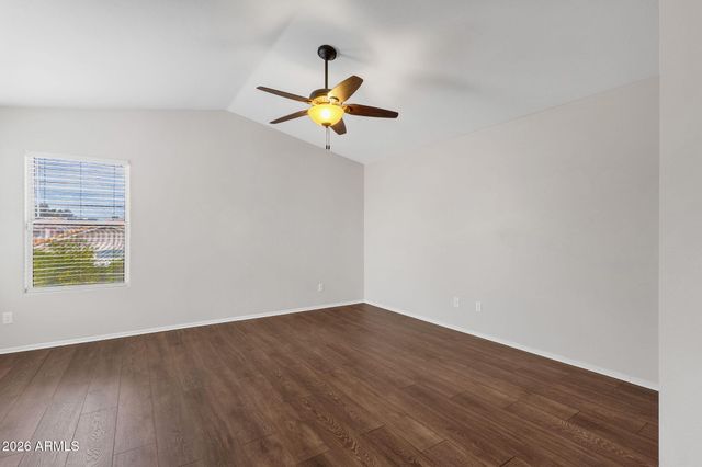 1210 E HELENA Drive, Phoenix, AZ 85022