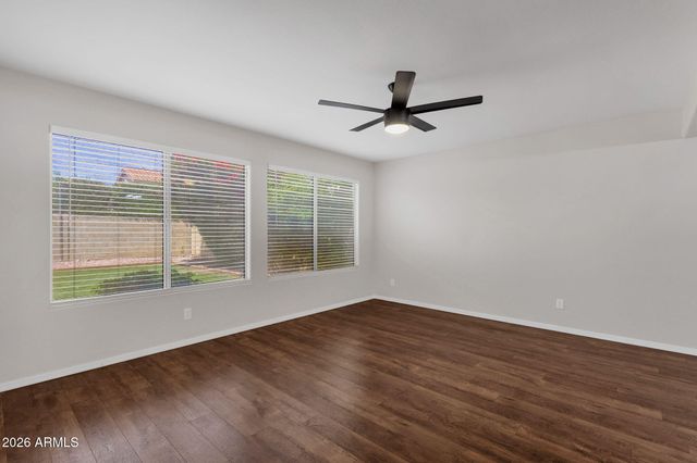 1210 E HELENA Drive, Phoenix, AZ 85022