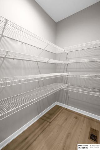 10411 Cimarron Street, Papillion, NE 68046