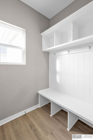 10411 Cimarron Street, Papillion, NE 68046