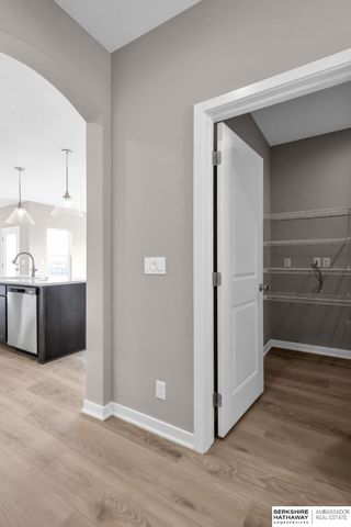 10411 Cimarron Street, Papillion, NE 68046