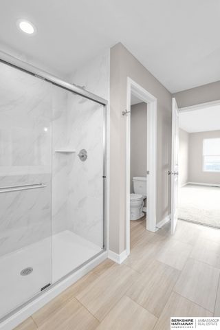 10411 Cimarron Street, Papillion, NE 68046