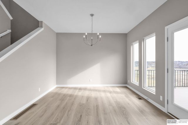 10411 Cimarron Street, Papillion, NE 68046