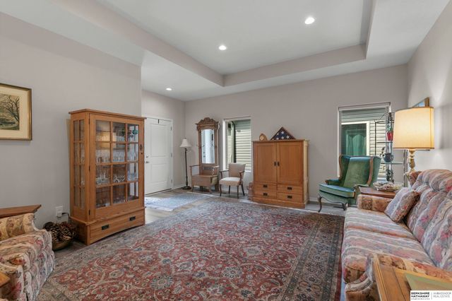 326 Deep Water Drive, Lincoln, NE 68527